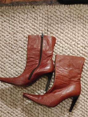 David Aaron Cognac Pointed-Toe Leather Ankle Boots 8.5